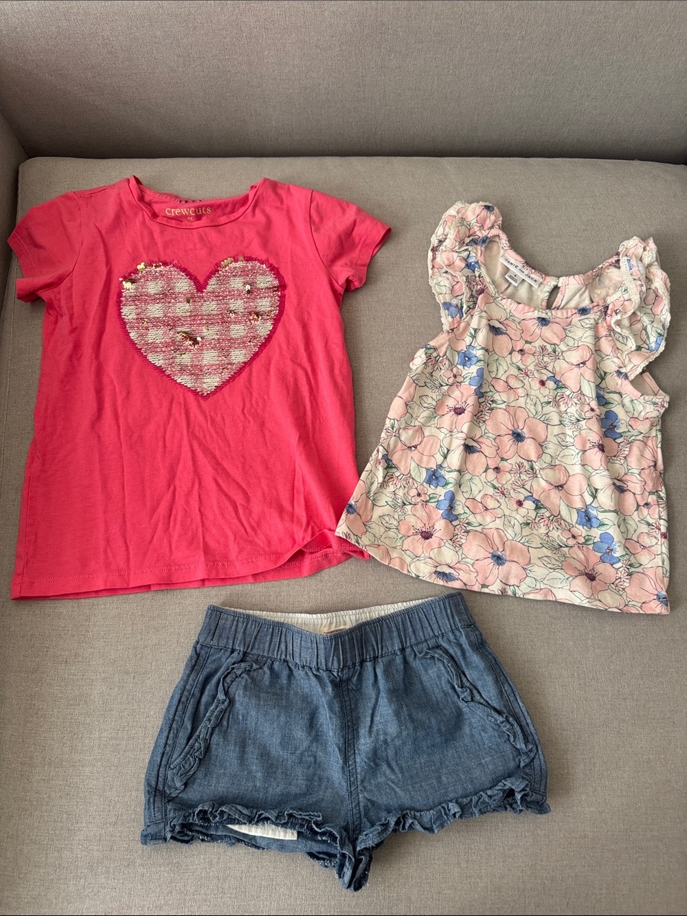 Size 6 bundle Crewcuts Hot Pink Sequin Heart Tee and shorts, Janie and Jack top